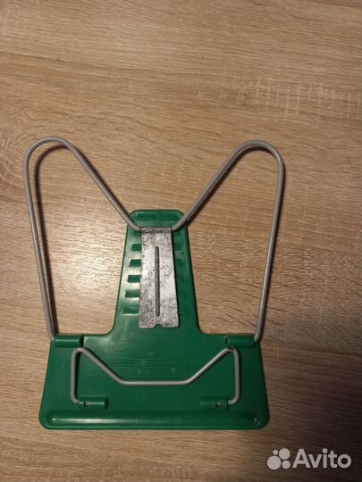 Подставка для книг