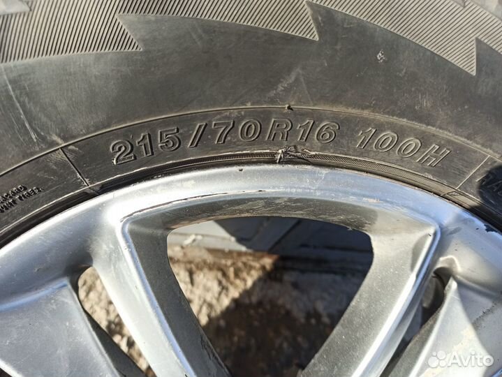 Колеса в сборе 215 70 R16 летние