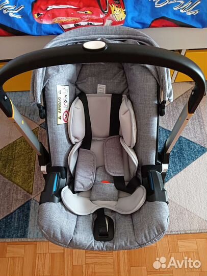 Коляска-автолюлька Foo Foo