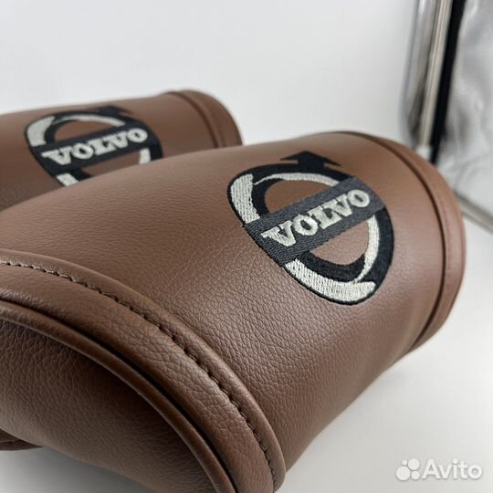 Комплект автомобильных подушек для Volvo