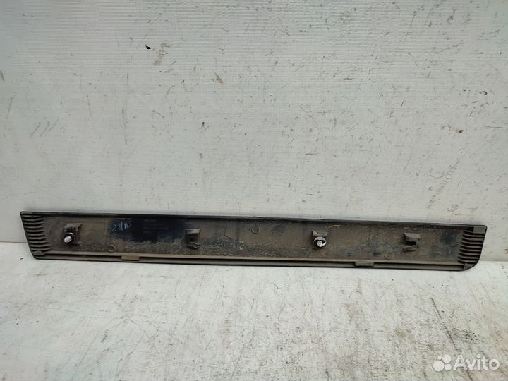 Накладка двери задняя правая Nissan X-Trail T32