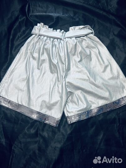 Шорты серебяные из экокожи