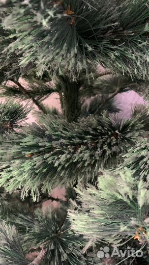 Елка искусственная 210