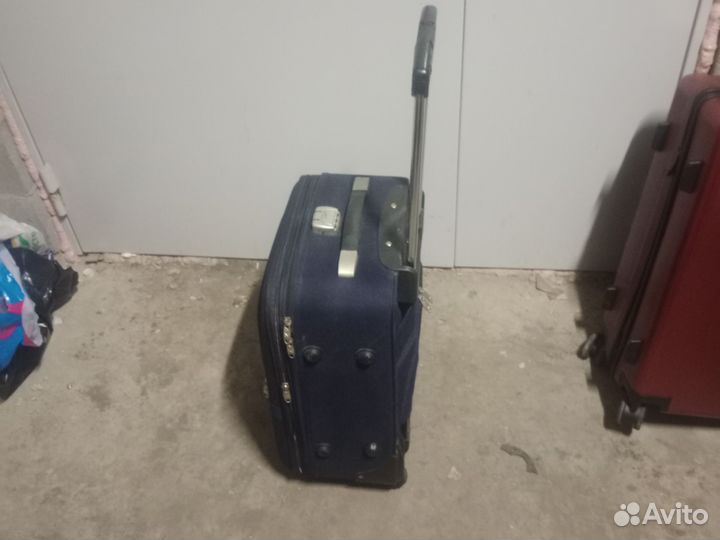 Чемодан на колесах