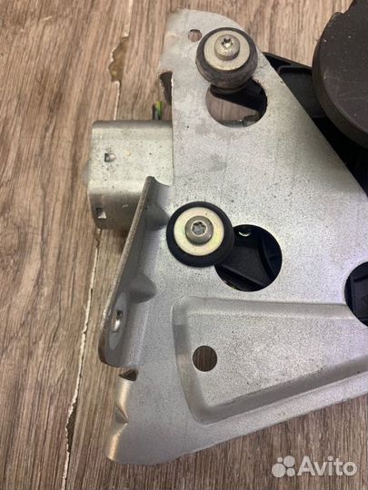 Мотор дворников задний Peugeot 407 универсал 2007