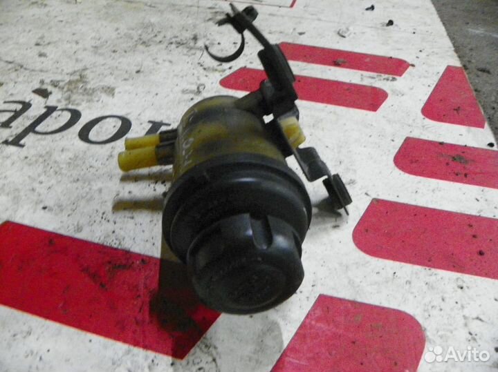 Бачок гур Hyundai Tucson