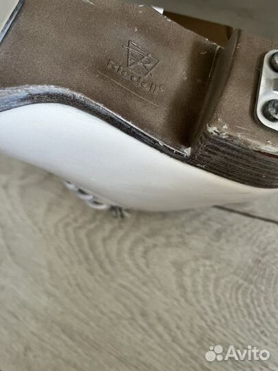 Коньки фигурные Riedell