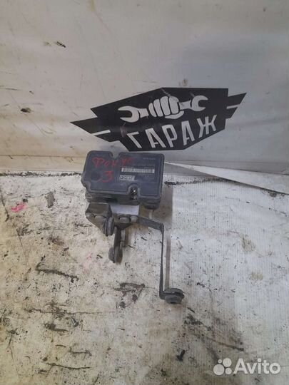 Блок ABS Ford Focus 3