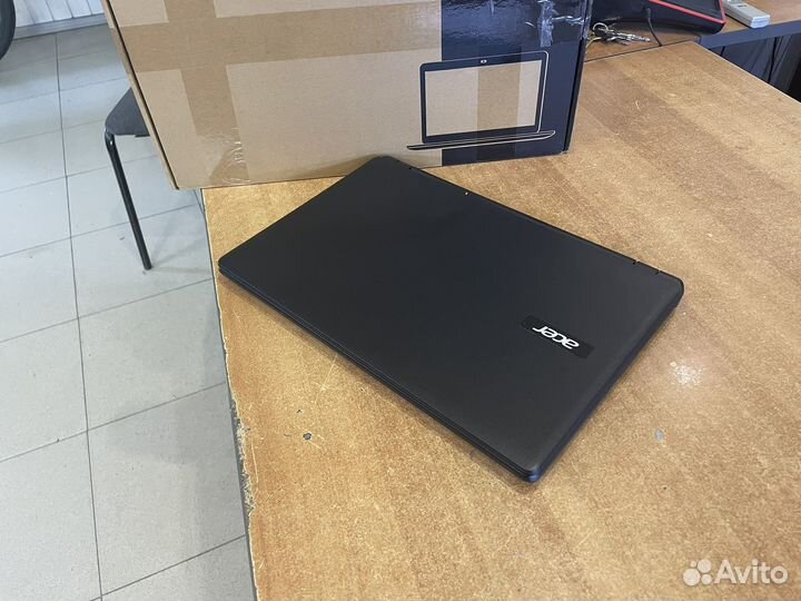 Acer EX2519-P0BT 4 ядра/8G/SSD 256Gb