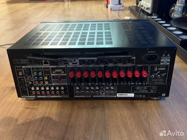 Av ресивер onkyo TX-RZ730