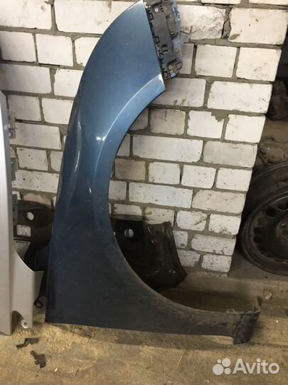 Переднее крыло на Шевроле Круз