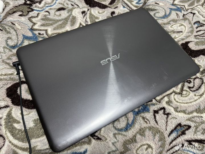 Ноутбук Asus X756U