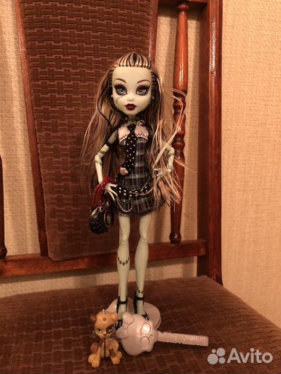 Кукла монстр хай monster high