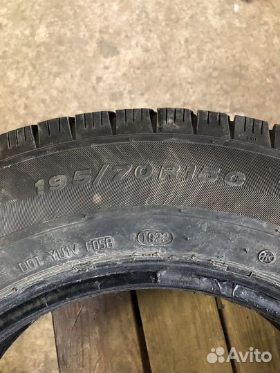 Продам покрышку