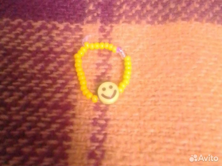 Браслет из бисера