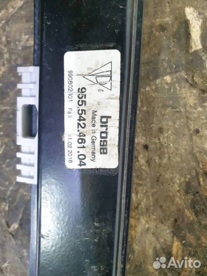 Стеклоподьемник передний левый Porsche Cayenne 957