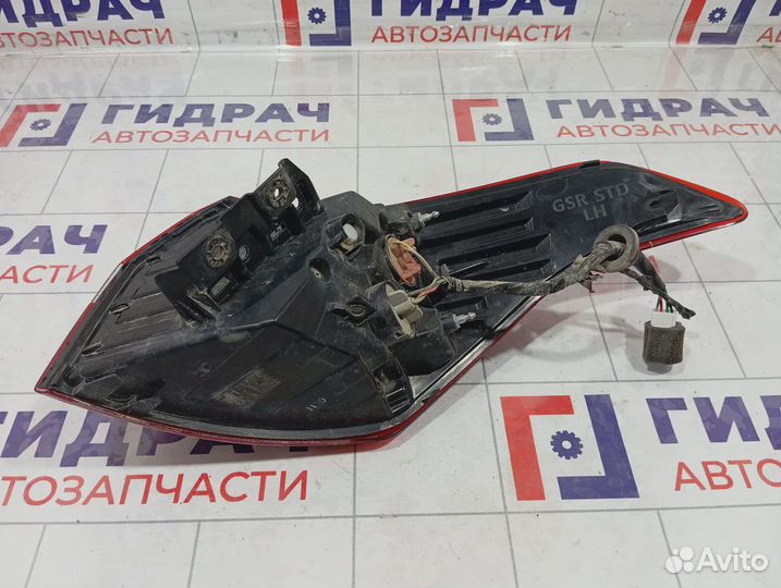 Фонарь задний наружный левый Hyundai Creta 92401-M0000