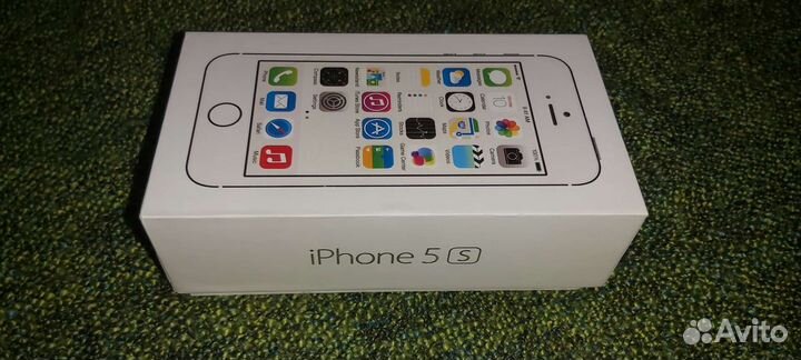 Телефон iPhone 5s