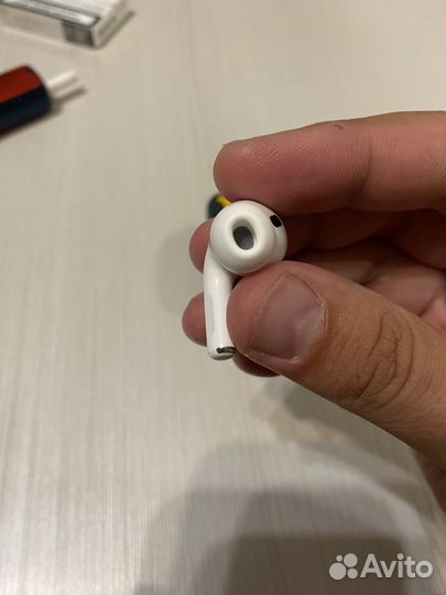Наушник Apple AirPods Pro 2 правый