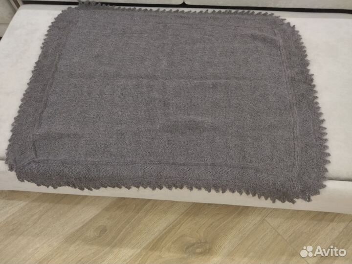 Пуховый платок паутинка