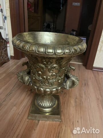 Кашпо напольное