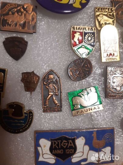 Значки советской прибалтики