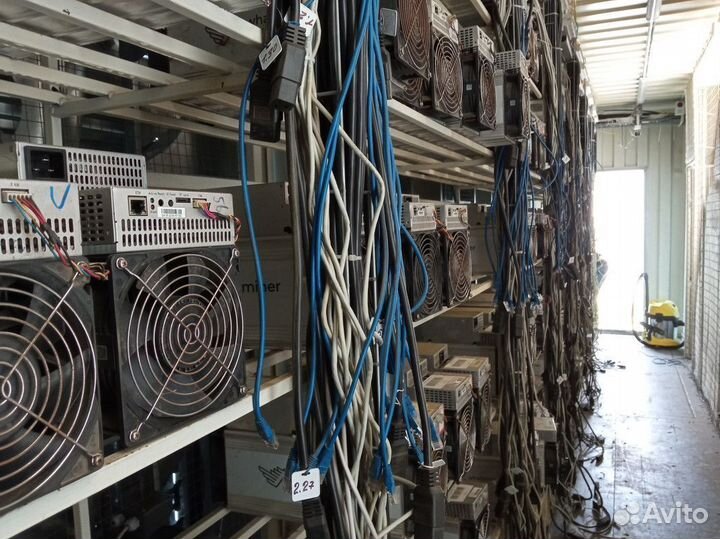 Асик Antminer L7 9300 MH/s