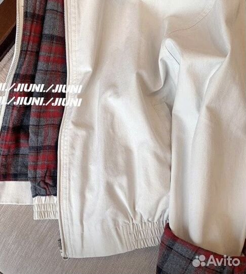 Куртка женская 48 50 осень весна