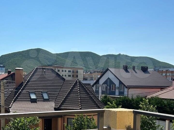 1-к. квартира, 42 м², 1/5 эт.