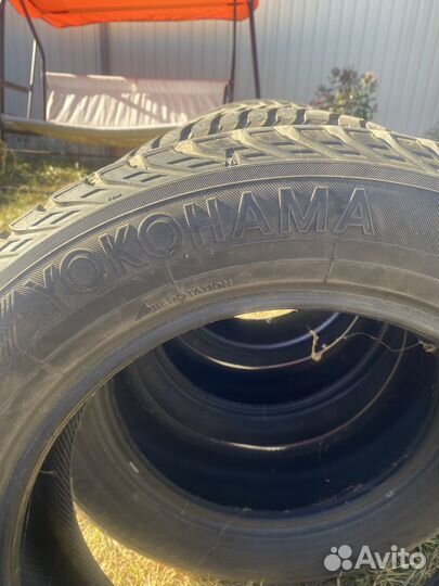 Yokohama 125T 2.25/60 R17 19B