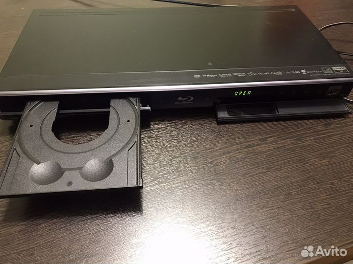 Сетевой проигрыватель BLU-RAY / DVD дисков