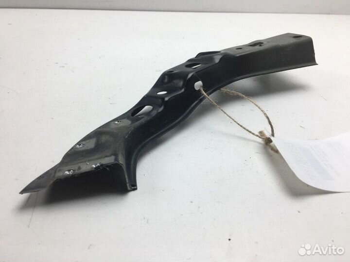 Планка телевизора левая Lexus Lx570 URJ201 3urfe