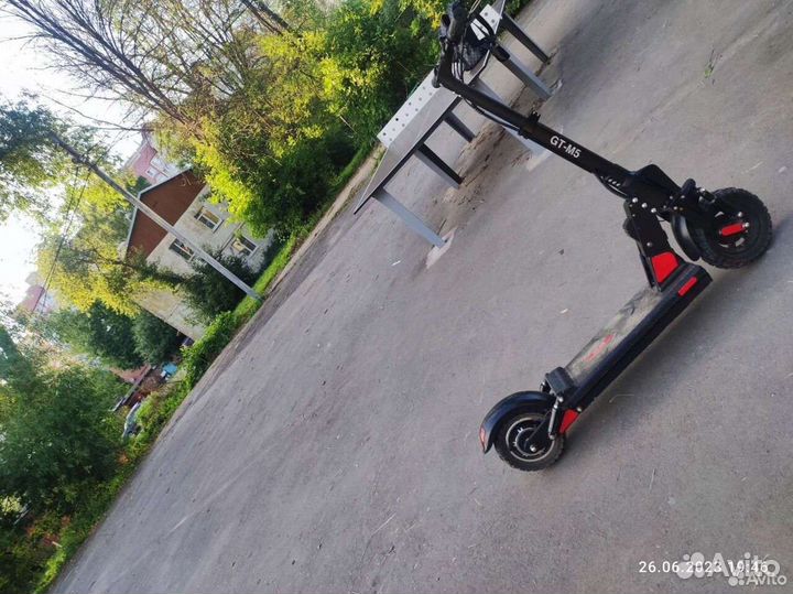 Электросамокат Gt m5