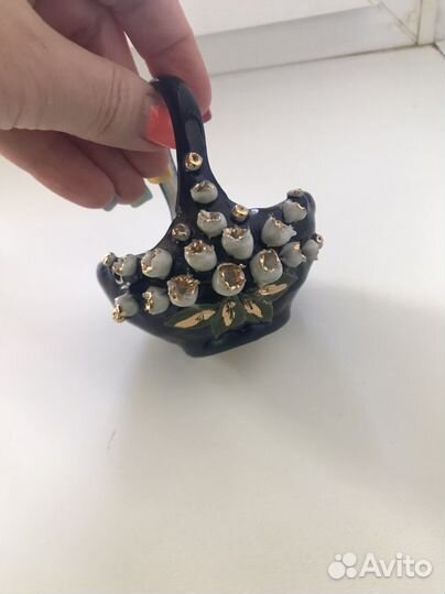 Миниатюрная конфетница