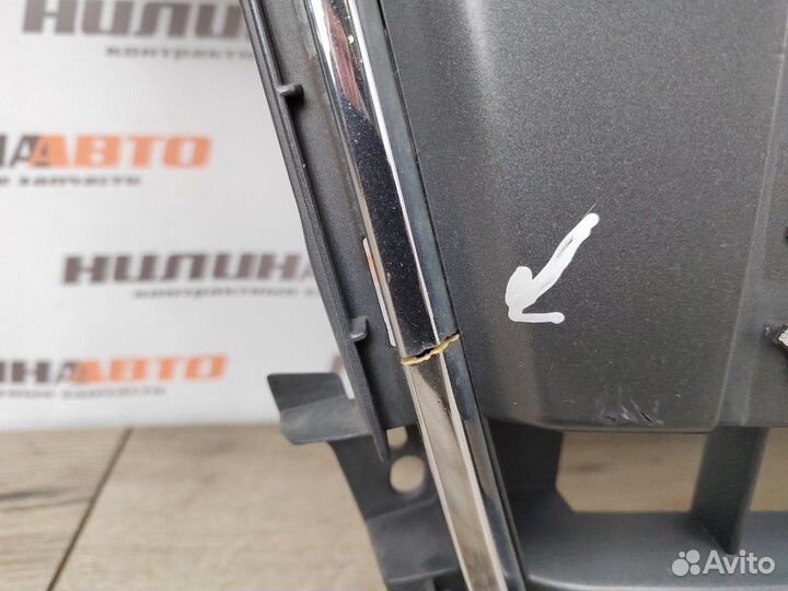 Решетка радиатора Audi A4 B8 универсал 8K5 2.0 TDI