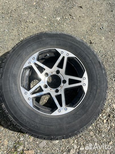 Литые диски r17 5x150 с резиной 265/70/17