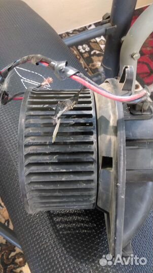 Мотор печки Mercedes Vito W638