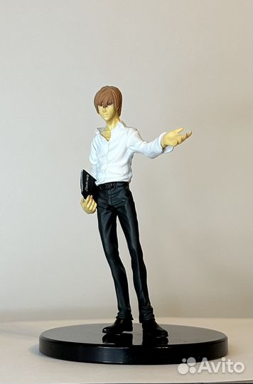 Аниме фигурка Лайт