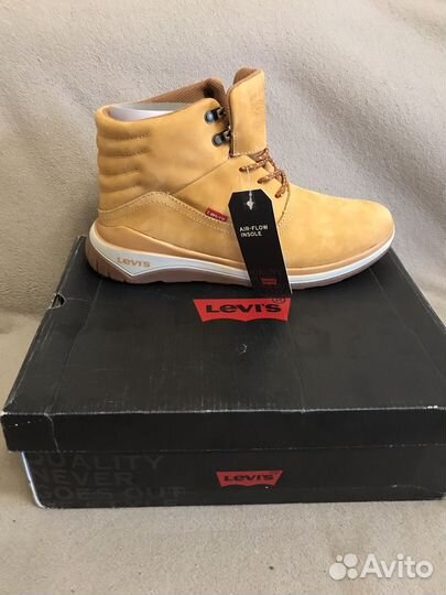 Ботинки Levis демисезонные