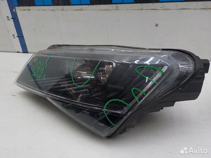 Фара левая Skoda Superb