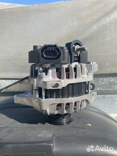 Генератор 14в 90а на солярис 1 рестайлинг, 3 пин