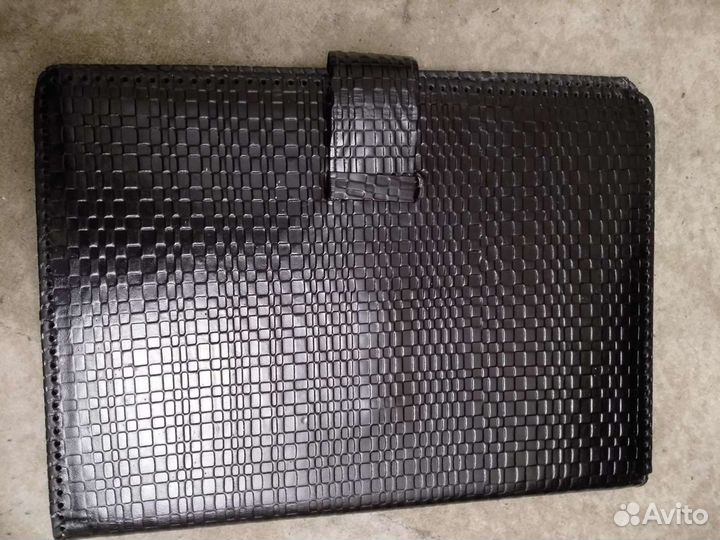 Кожаная папка