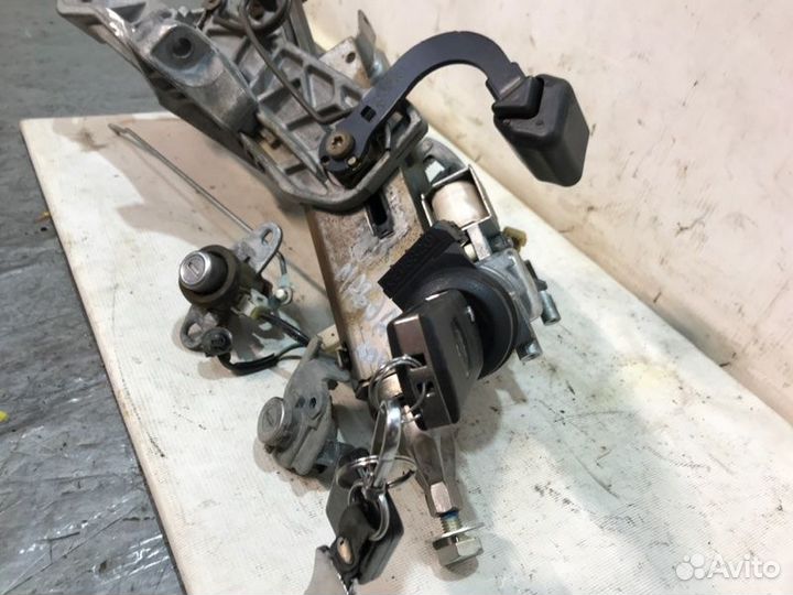 Замок зажигания в сборе Mazda 3 седан BK Z6 2008