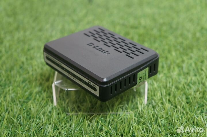 Коммутатор D-Link DES-1005A (13 штук)