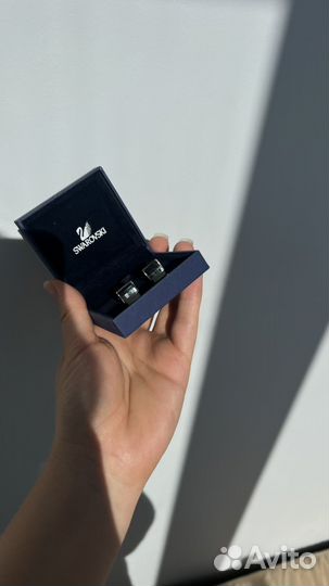 Запонки swarovski