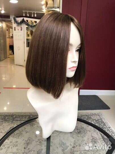 Парик из натуральных волос (30см)