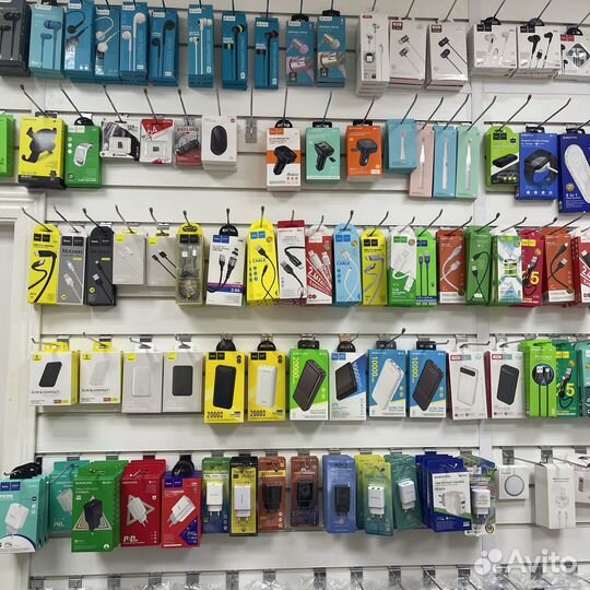 Флеш-накопитель 4Gb SmartBuy Scout USB 2.0 белый