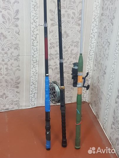 Продам спининги