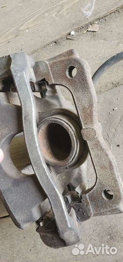 Суппорт honda cr v 3