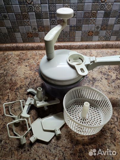 Кухонный комбайн механический